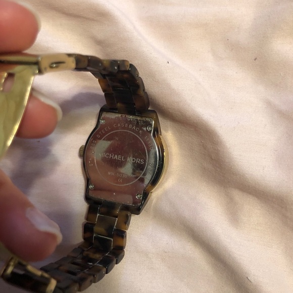 Michael Kors watch - Picture 4 of 4